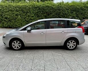 Peugeot 5008 Gebrauchtwagen