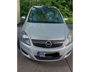 Opel Opel Zafira 1.9 CDTI INNOVATION 110kW INNOVATION Gebrauchtwagen