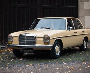 Mercedes-Benz 220 Gebrauchtwagen