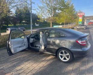 Mercedes-Benz CL 200 