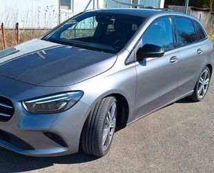 Mercedes-Benz B 220 Gebrauchtwagen
