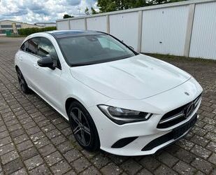 Mercedes-Benz CLA 200 Shooting Brake Gebrauchtwagen