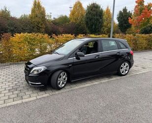 Mercedes-Benz B 200 Gebrauchtwagen