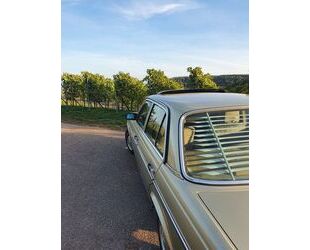 Mercedes-Benz 240 Gebrauchtwagen