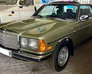 Mercedes-Benz 230 Gebrauchtwagen