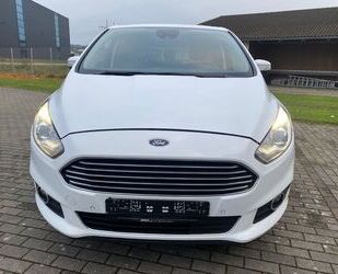 Ford S-Max Gebrauchtwagen