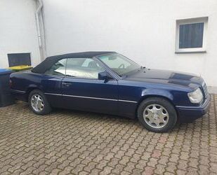 Mercedes-Benz 220 Gebrauchtwagen