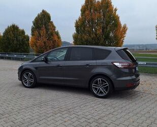 Ford S-Max Gebrauchtwagen