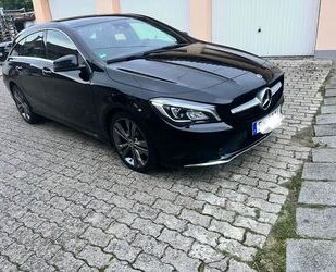 Mercedes-Benz CLA 180 Shooting Brake Gebrauchtwagen