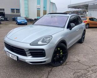 Ford Cayenne 