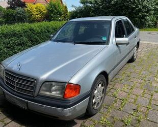 Mercedes-Benz C 180 Gebrauchtwagen