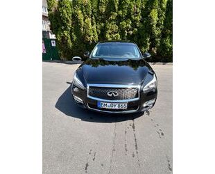 INFINITI Q70 Gebrauchtwagen