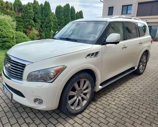 INFINITI QX56 
