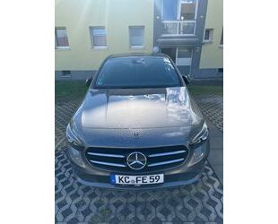 Mercedes-Benz B 180 Gebrauchtwagen