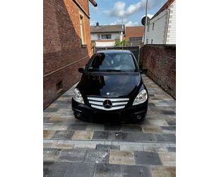 Mercedes-Benz B 180 Gebrauchtwagen