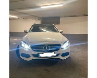 Mercedes-Benz 220 Gebrauchtwagen