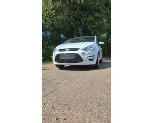 Ford S-Max Gebrauchtwagen