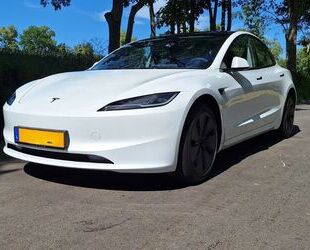 Tesla Model 3 Gebrauchtwagen