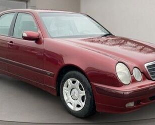 Mercedes-Benz E 200 Gebrauchtwagen
