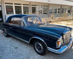 Mercedes-Benz 220 Gebrauchtwagen