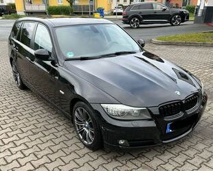 BMW BMW 320i Touring - Gebrauchtwagen