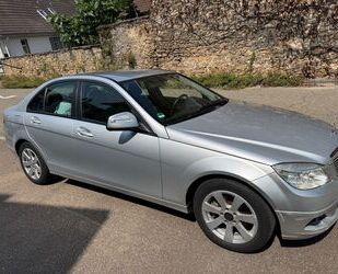 Mercedes-Benz 220 Gebrauchtwagen