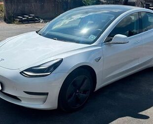 Tesla Model 3 Gebrauchtwagen