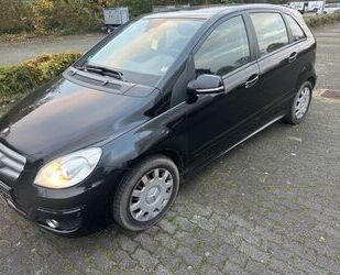 Mercedes-Benz B 180 Gebrauchtwagen