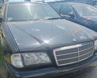 Mercedes-Benz C 180 Gebrauchtwagen
