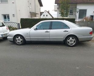 Mercedes-Benz E 320 Gebrauchtwagen