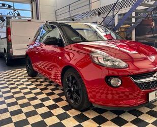 Nissan Adam 