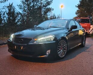 Lexus IS 220 Gebrauchtwagen