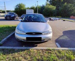 Seat Mondeo 