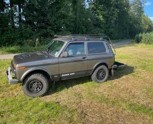 Lada Niva Gebrauchtwagen