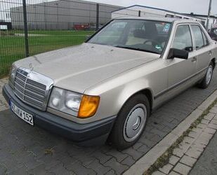 Mercedes-Benz E 230 Gebrauchtwagen