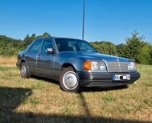 Mercedes-Benz 230 Gebrauchtwagen