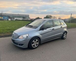 Mercedes-Benz B 200 Gebrauchtwagen