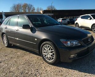 Lexus IS 200 Gebrauchtwagen