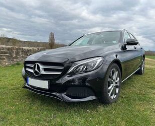 Mercedes-Benz 220 Gebrauchtwagen