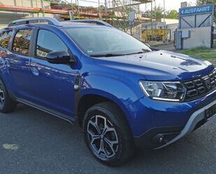 Mercedes-Benz Duster 