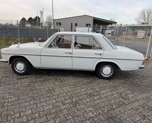 Mercedes-Benz 200 Gebrauchtwagen