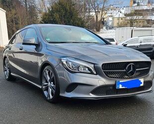 Mercedes-Benz CLA 180 Shooting Brake Gebrauchtwagen