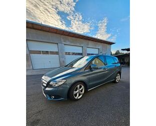 Mercedes-Benz B 180 Gebrauchtwagen