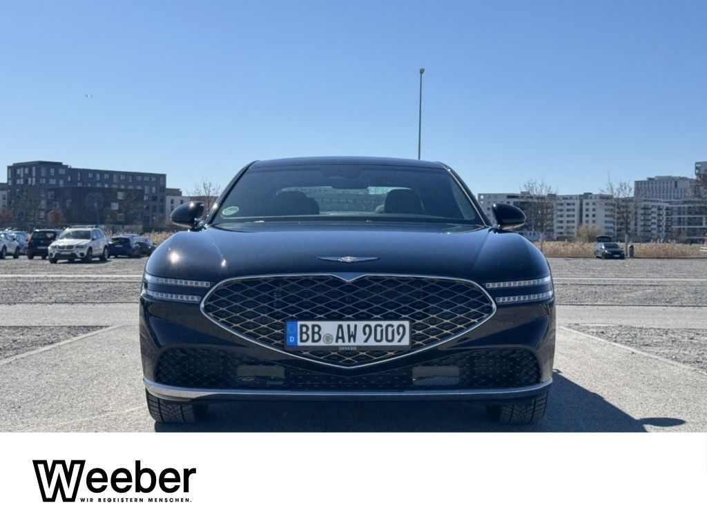 G90