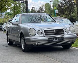 Mercedes-Benz E 230 Gebrauchtwagen