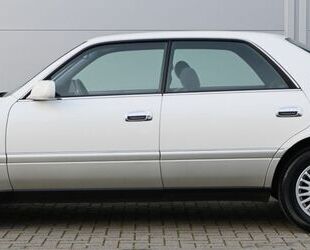 Toyota Crown Gebrauchtwagen