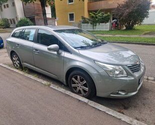 Audi Avensis 