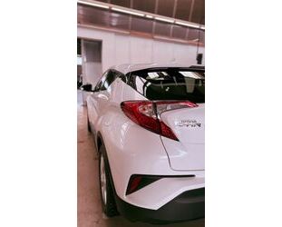 Toyota C-HR Gebrauchtwagen