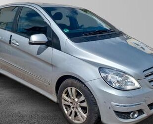 Mercedes-Benz B 200 Gebrauchtwagen