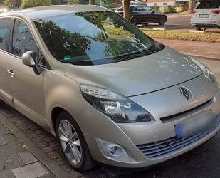 Renault Grand Scenic Gebrauchtwagen